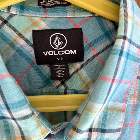 Like New 100% Cotton Button Down Short Sleeves Men’s Small Plaid Shirt - Picture 2 of 4